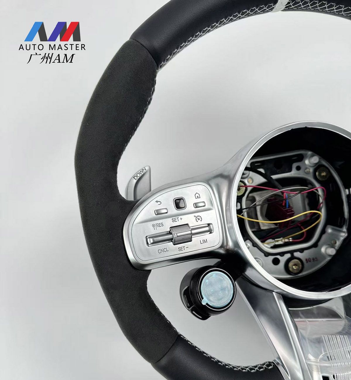 AMG Alcantara Steering Wheel with LED Drive Knob缩略图2
